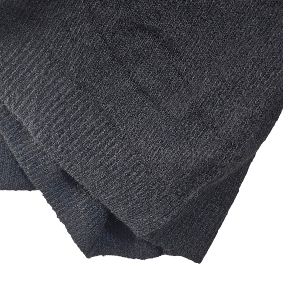 Old Navy Black Oversized Knit Sweater NWT - Picture 4 of 6